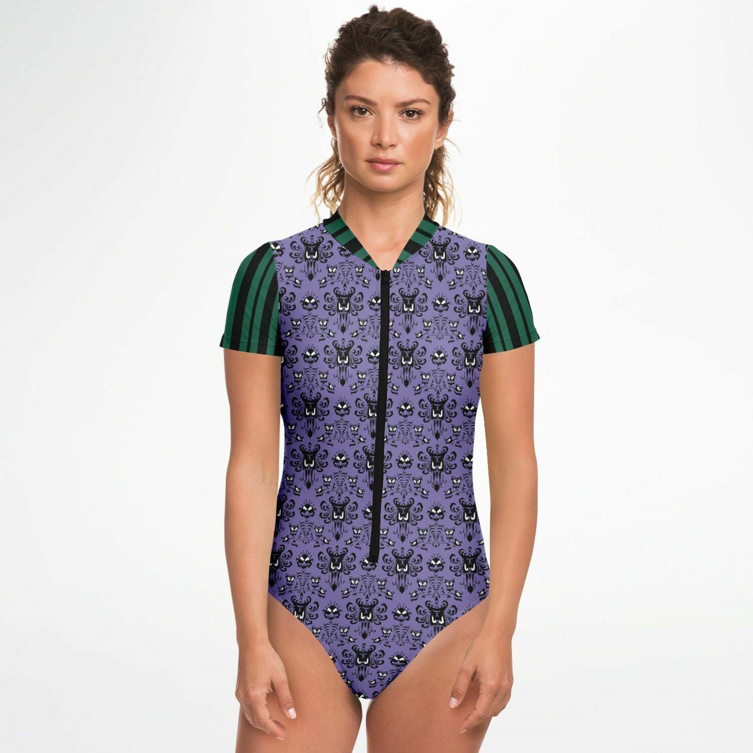 Horror Rash Guards Haunted Wallpaper Short Sleeve Rash Guard – Flop The World Pop